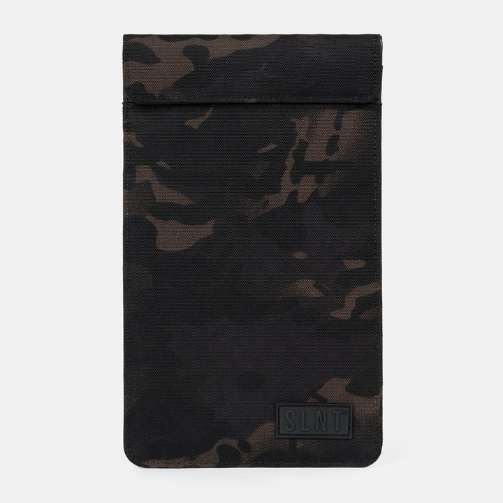 SLNT Faraday Phone Sleeve