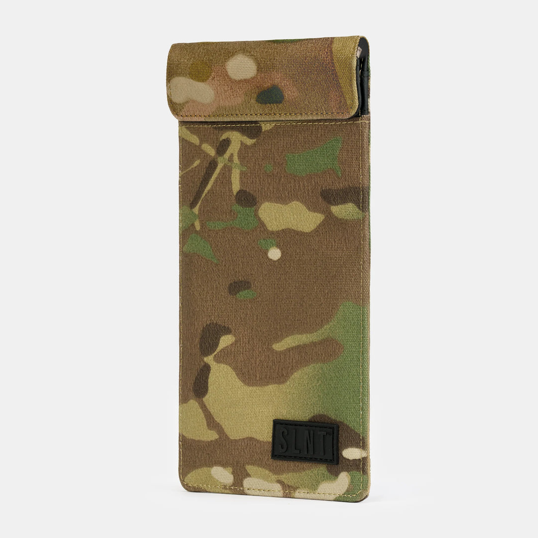 SLNT Faraday Phone Sleeve