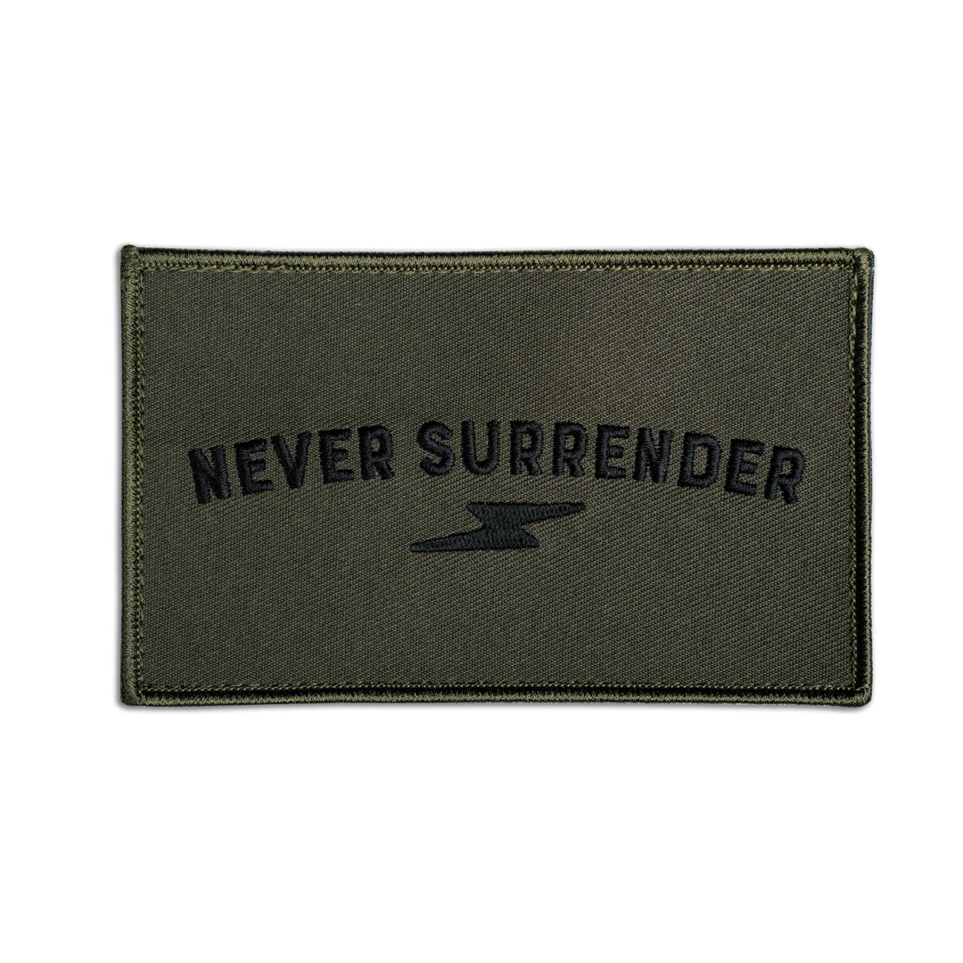 Supplies - Identification - Morale Patches - Signal Hill Supply Never Surrender Morale Patch